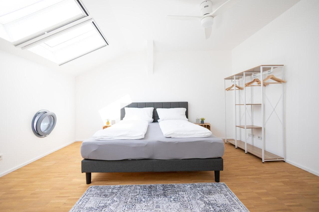 Ko-Living - Captain'S Suite - Altstadt - Mit Kueche, Smart Tv & Balkon - 6P Halle  Ngoại thất bức ảnh